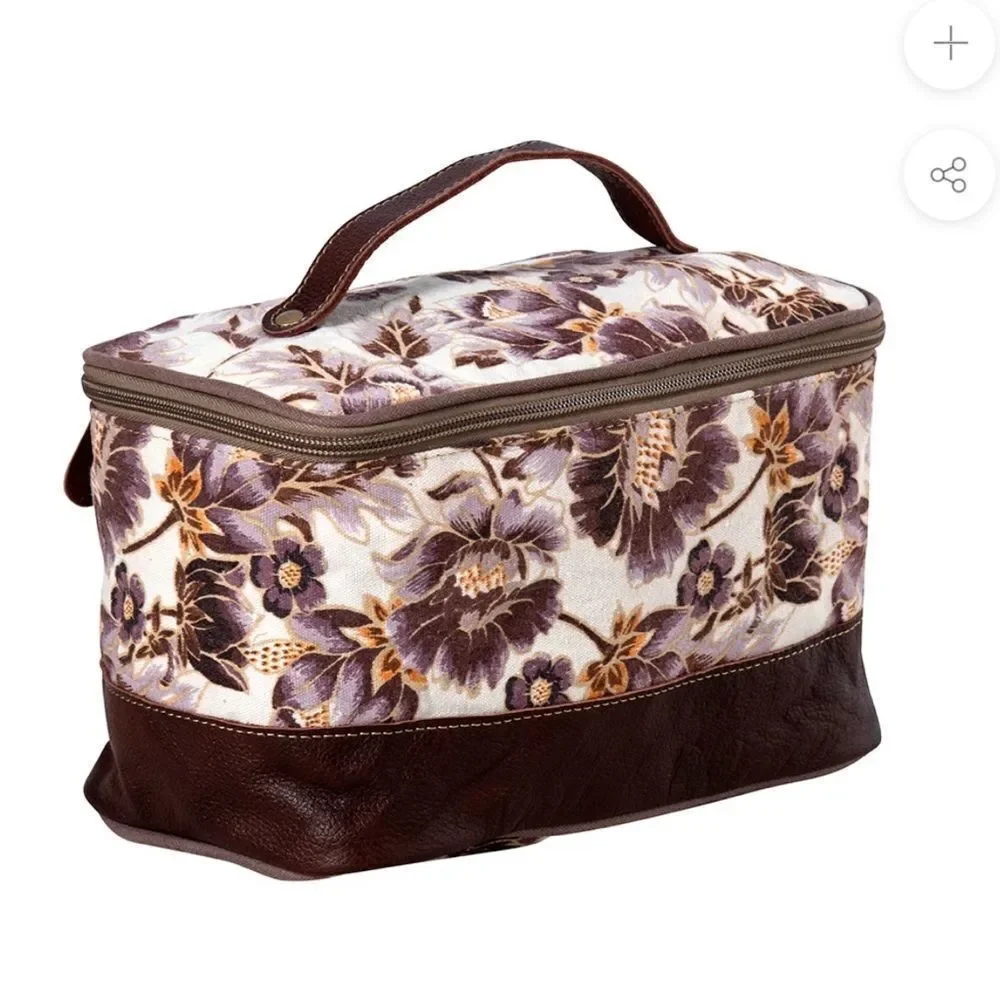 Myra Bag Peonies Pleasure Make-Up Kit